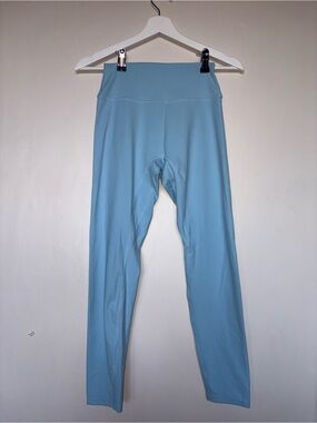Everyday High-Waist Light Blue Leggings